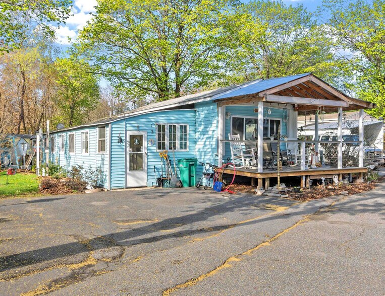 More Photos Of 1237 Central St, Leominster Multifamily For Sale