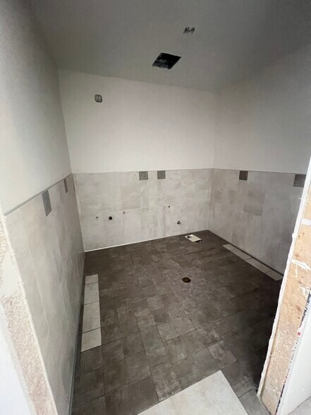 More Photos Of 1401-1413 Solano Ave, Albany Storefront For Lease