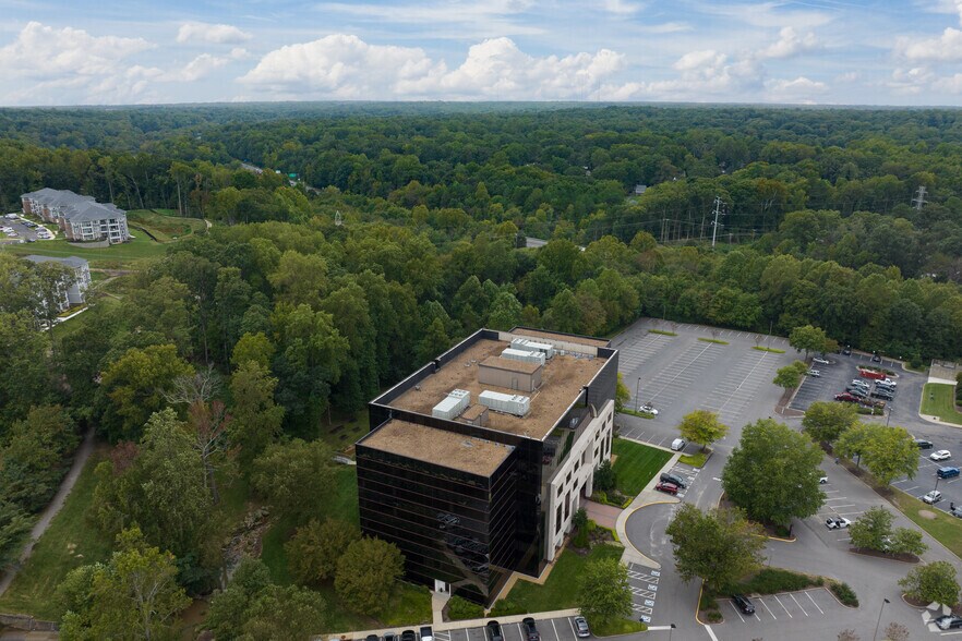 More Photos Of 7501 Boulder View Dr, North Chesterfield Unknown For Lease