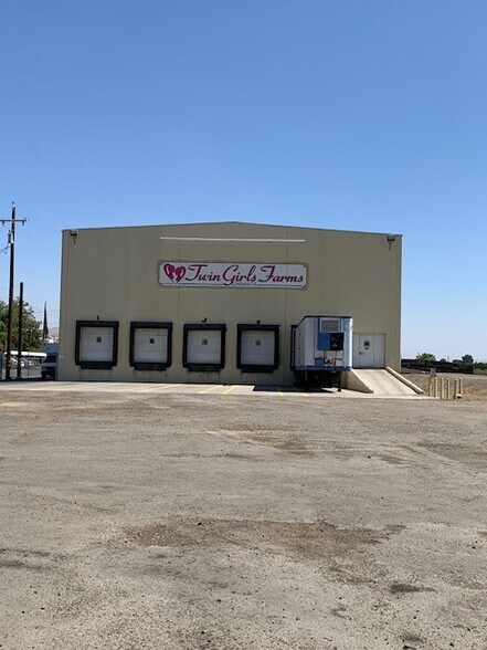More Photos Of 10537 Boone Dr, Sultana Refrigeration Cold Storage For Sale