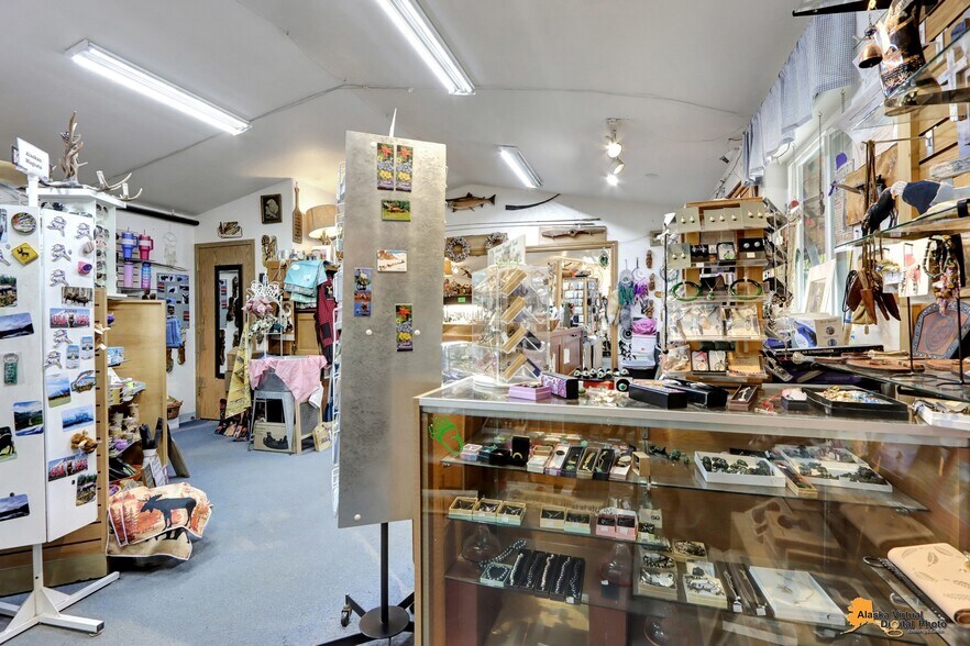 More Photos Of 22336 Talkeetna Spur Rd, Talkeetna Storefront Retail Office For Sale
