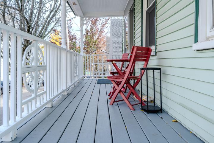 More Photos Of 32 Melbourne St, Portland Flex For Sale
