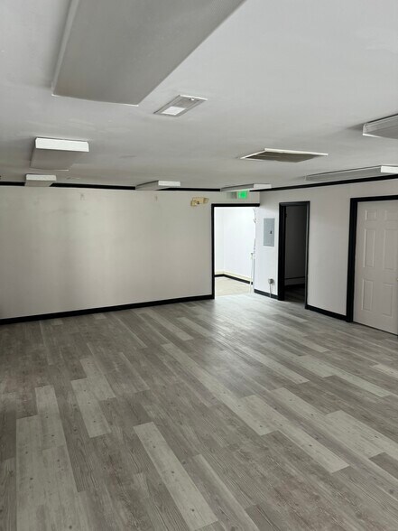 More Photos Of 221 Cherry Rd, Rock Hill Restaurant For Lease