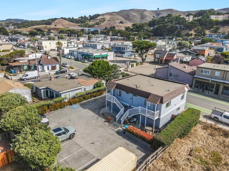 More Photos Of 2014 Palmetto Ave, Pacifica Office Residential For Sale