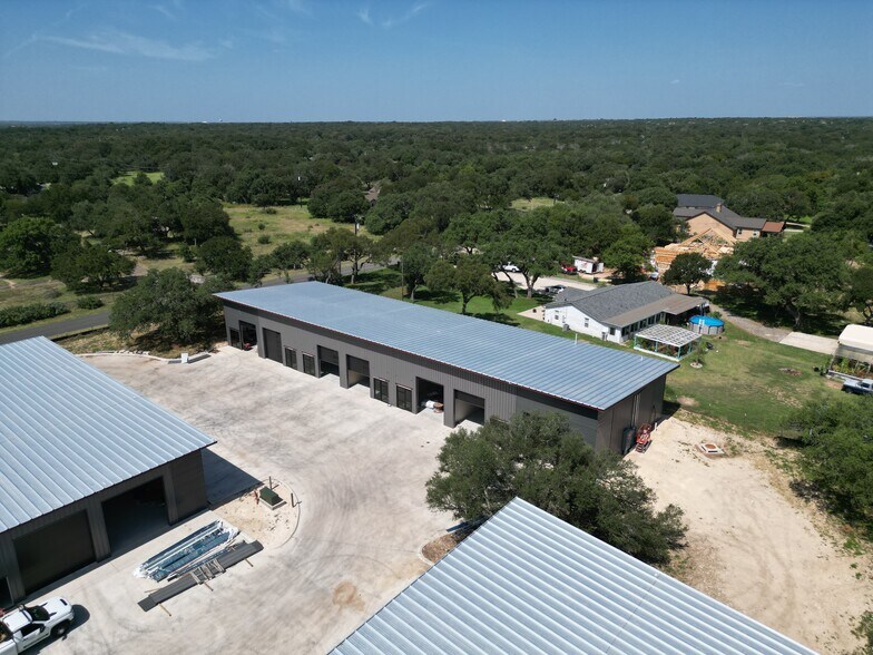 More Photos Of 7000 Airport Rd, Georgetown Light Distribution For Sale