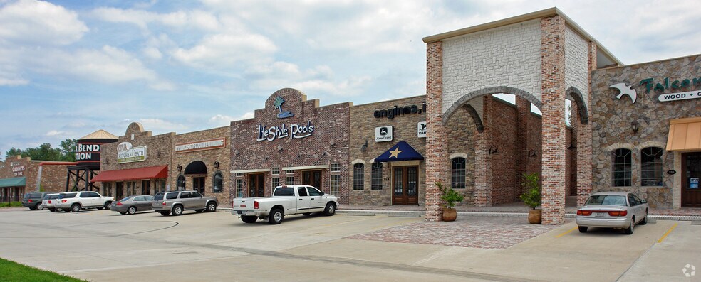 More Photos Of 11133 I-45 Fwy N, Conroe Freestanding For Sale