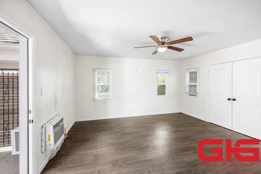 More Photos Of 31 N Parkwood Ave, Pasadena Apartments For Sale