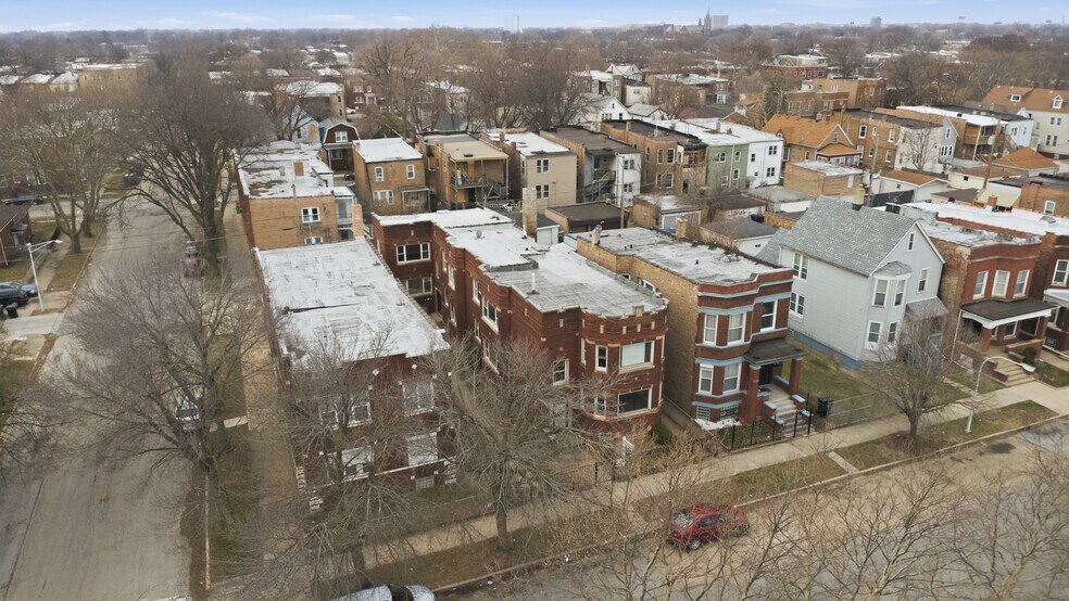 More Photos Of 7352 S Langley Ave, Chicago Apartments For Sale