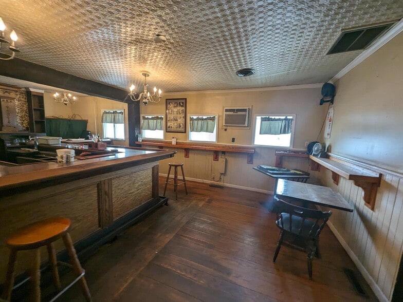More Photos Of 17 Main St, Ballston Lake Restaurant For Lease