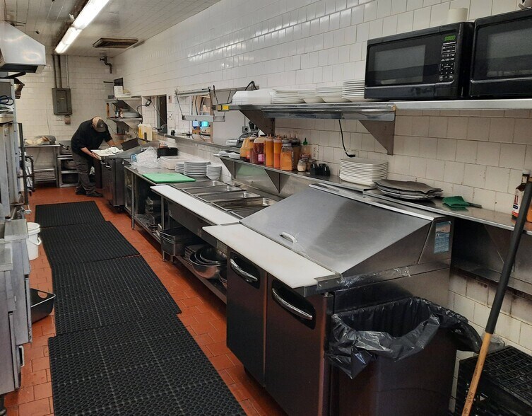 More Photos Of 405 Mendon Rd, Cumberland Restaurant For Sale