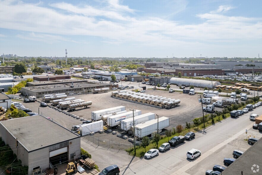 More Photos Of St Norman, Lachine Land For Lease