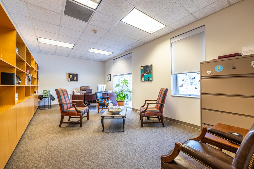 More Photos Of 1790 Lavista Rd NE, Atlanta Specialty For Lease