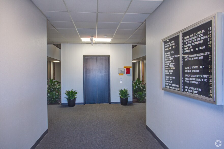 More Photos Of 20501 Katy Fwy, Katy Office For Lease