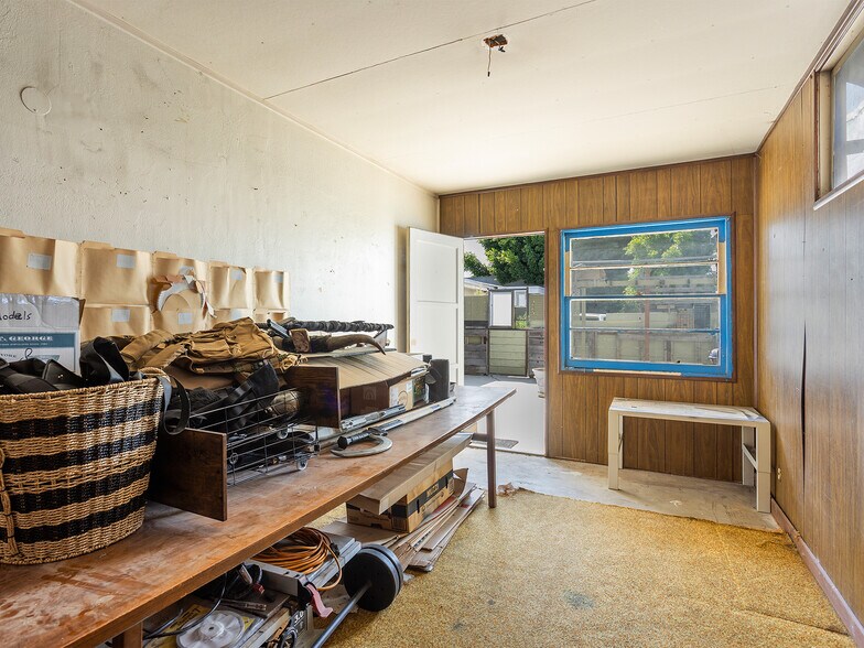 More Photos Of 1817 W Burbank Blvd, Burbank Daycare Center For Sale