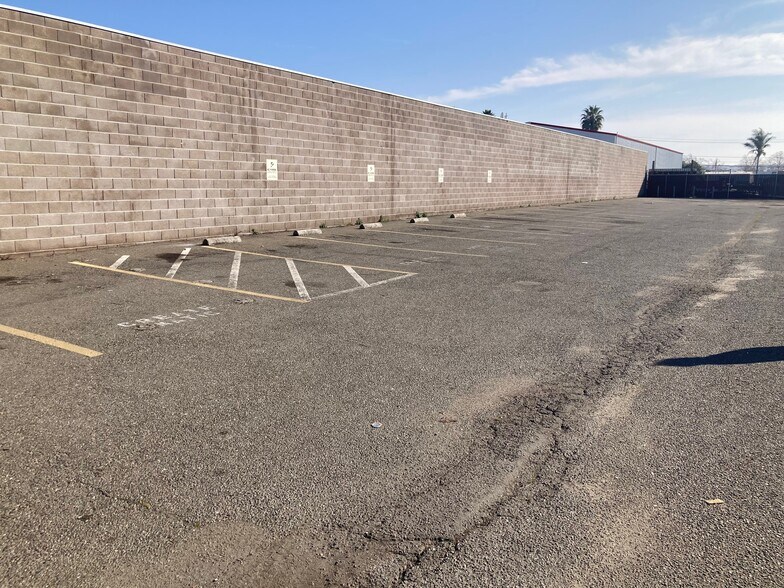 More Photos Of 2196 American Ave, Hayward Warehouse For Lease