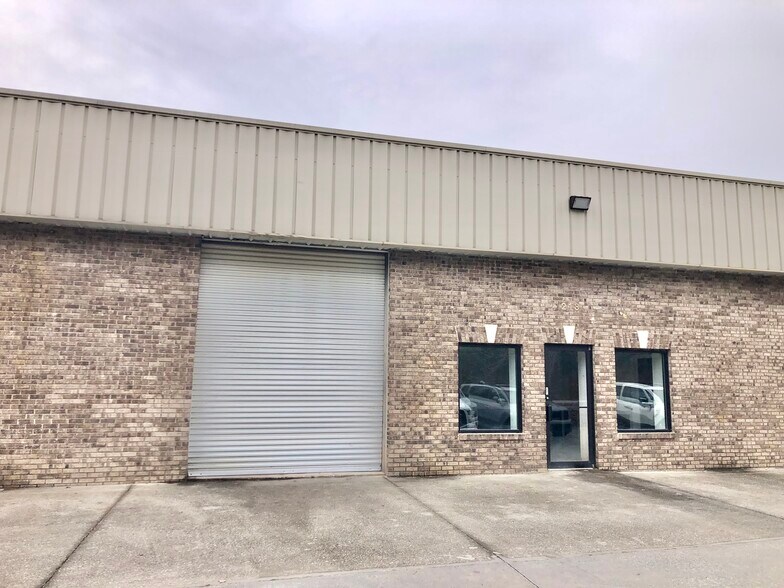 Primary Photo Of 1213 Nathan Blvd, Loganville Warehouse For Lease