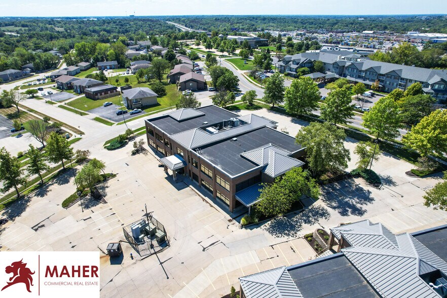 More Photos Of 200 N Keene St, Columbia Medical For Sale