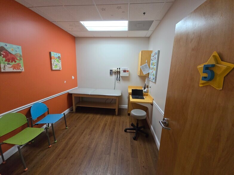 More Photos Of 120 Old Camden Rd, Camden Medical For Sale