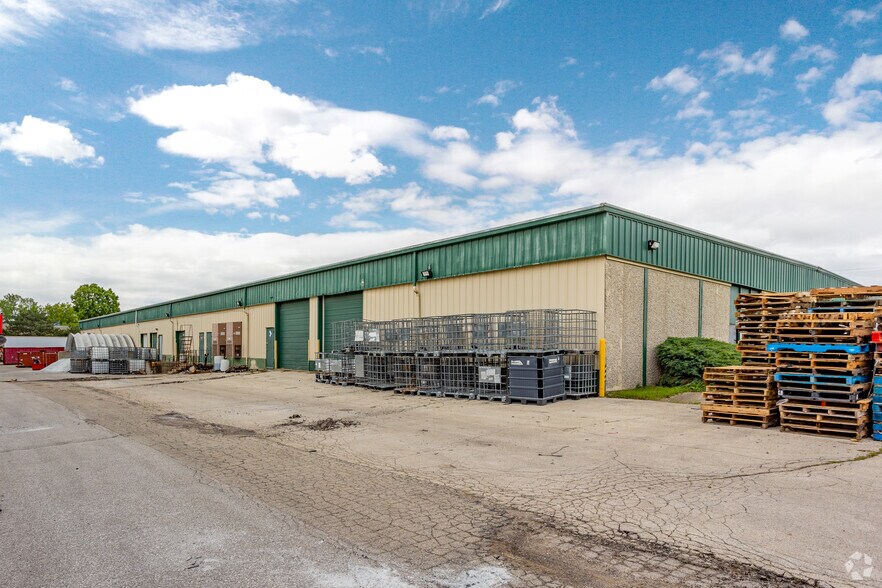 More Photos Of 1717-5765 NE 58th Ave, Des Moines Industrial For Sale