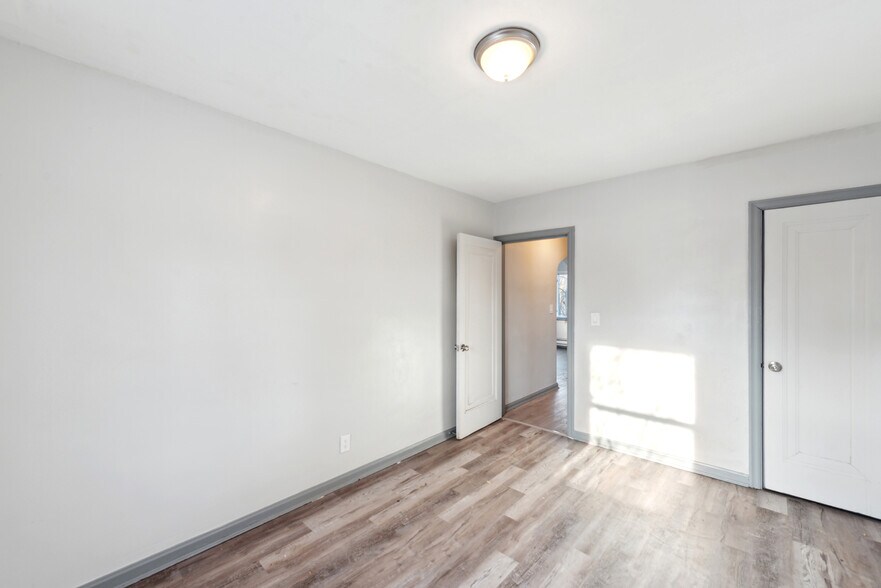 More Photos Of 2340 Harrison Ave, Cincinnati Apartments For Sale