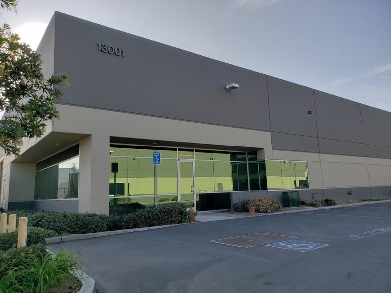 Primary Photo Of 13001-13003 Los Nietos Rd, Santa Fe Springs Manufacturing For Sale