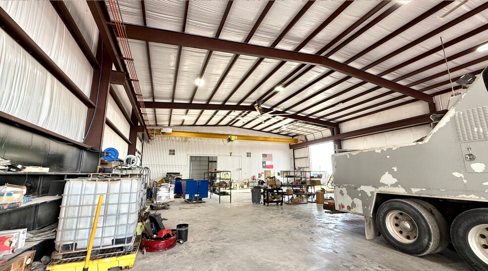 More Photos Of 11000 W County Road 72, Midland Distribution For Lease