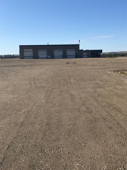 More Photos Of 100-3 Street, Beaverlodge Truck Terminal For Sale