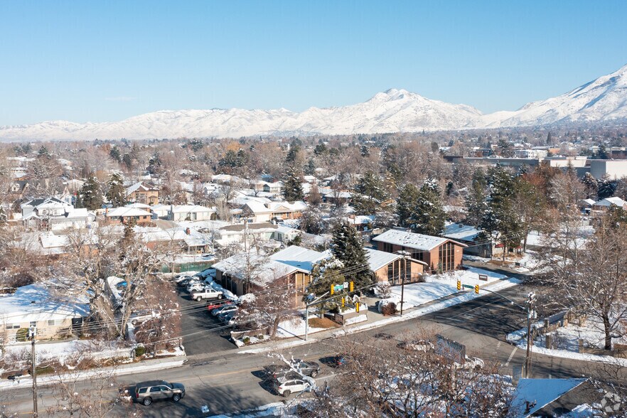 More Photos Of 2091 E Murray Holladay Rd, Holladay Office For Lease