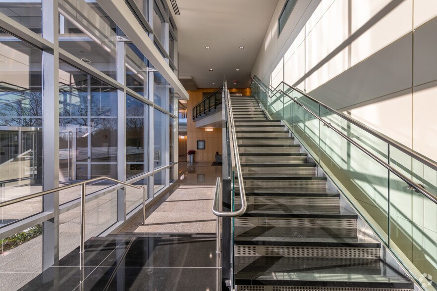 More Photos Of 201 Jones Rd, Waltham Office For Lease