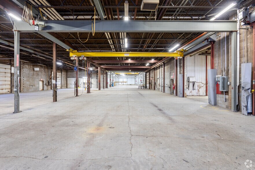 More Photos Of 1400 2nd St SE, Waseca Manufacturing For Sale