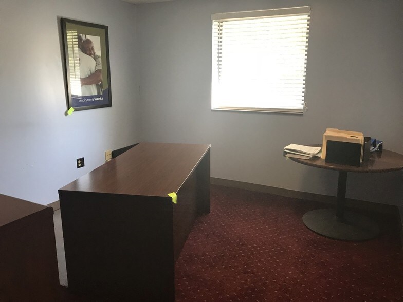More Photos Of 131 N Hedges St, Dayton Warehouse For Sale