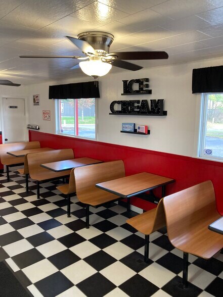 More Photos Of 1401 N Highway 20, Cannon Falls Fast Food For Sale