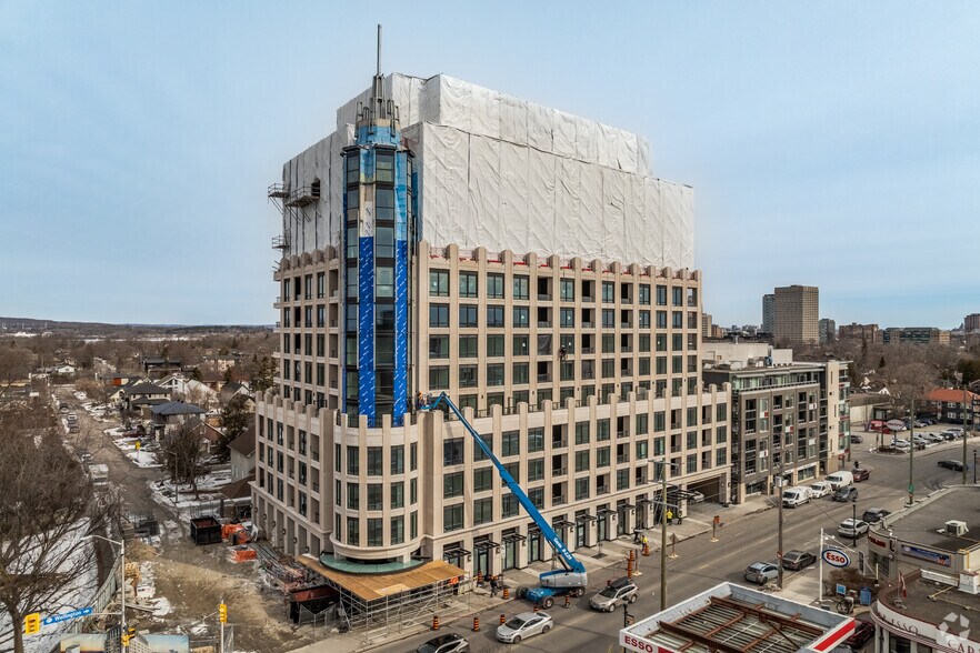Primary Photo Of 1451 Wellington St W, Ottawa Apartments For Lease