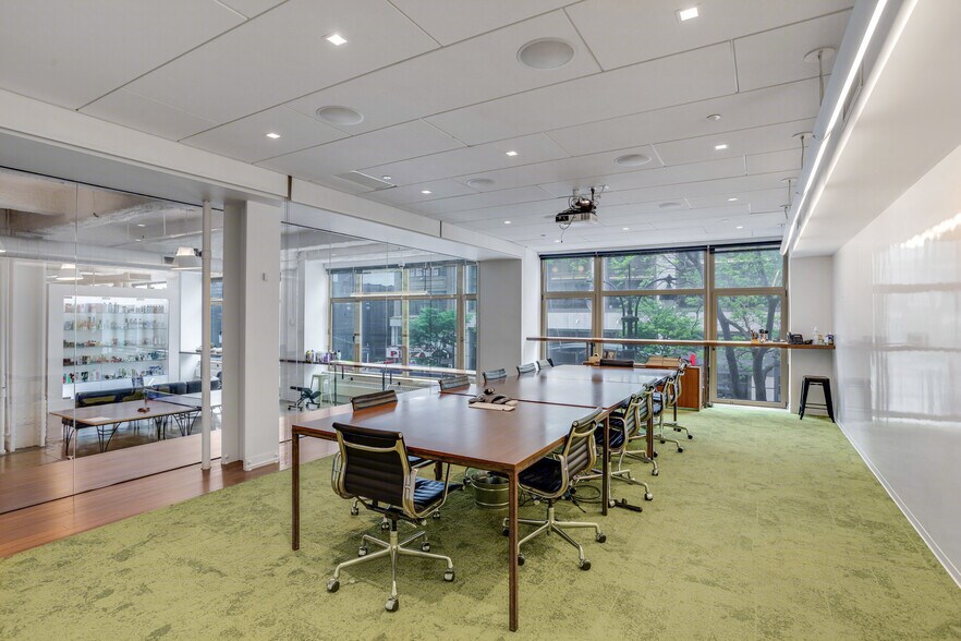 More Photos Of 330 Fifth Ave, New York Office For Lease