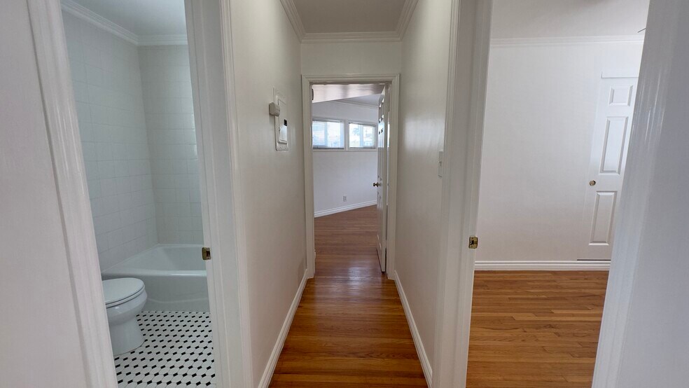 More Photos Of 200-202 E Huntington Dr, Alhambra Apartments For Sale