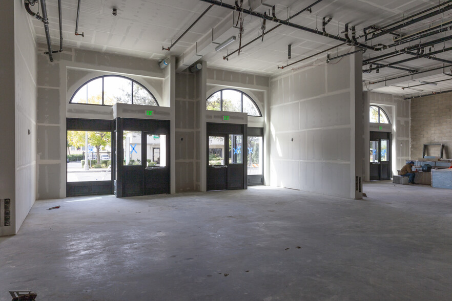More Photos Of 735 N Orange Blvd, Pasadena Apartments For Sale
