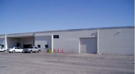 More Photos Of 121-217 44th St, Corpus Christi Warehouse For Lease