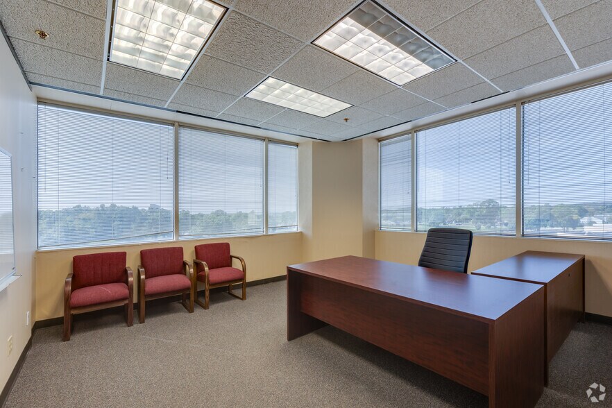 Photo of 4th Floor Ste 400