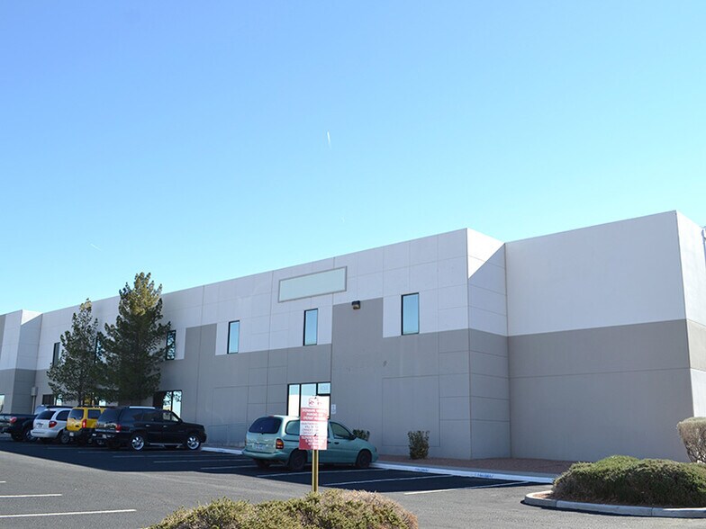 Primary Photo Of 43 Butterfield Cir, El Paso Warehouse For Lease