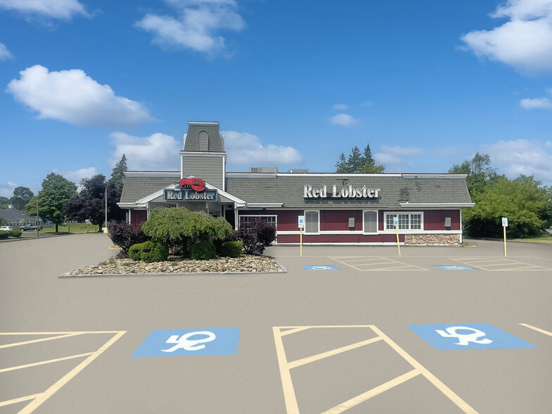 Primary Photo Of 7540 Transit Rd, Buffalo Restaurant For Sale