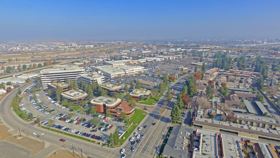 More Photos Of 4550 California Ave, Bakersfield Office For Lease