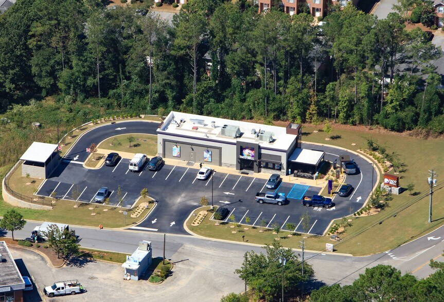 More Photos Of 1365 Donahue dr, Auburn Fast Food For Sale