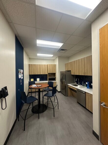More Photos Of 5308 Wurzbach Rd, San Antonio Office For Lease