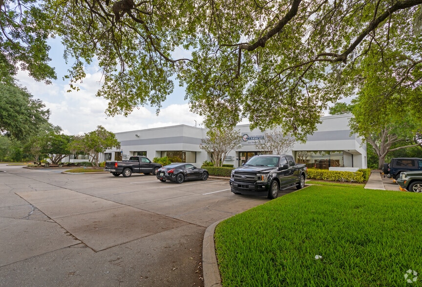 More Photos Of 4893 W Waters Ave, Tampa Unknown For Lease