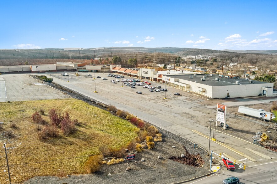 Primary Photo Of 210-290 Susquehanna Blvd, West Hazleton General Retail For Sale