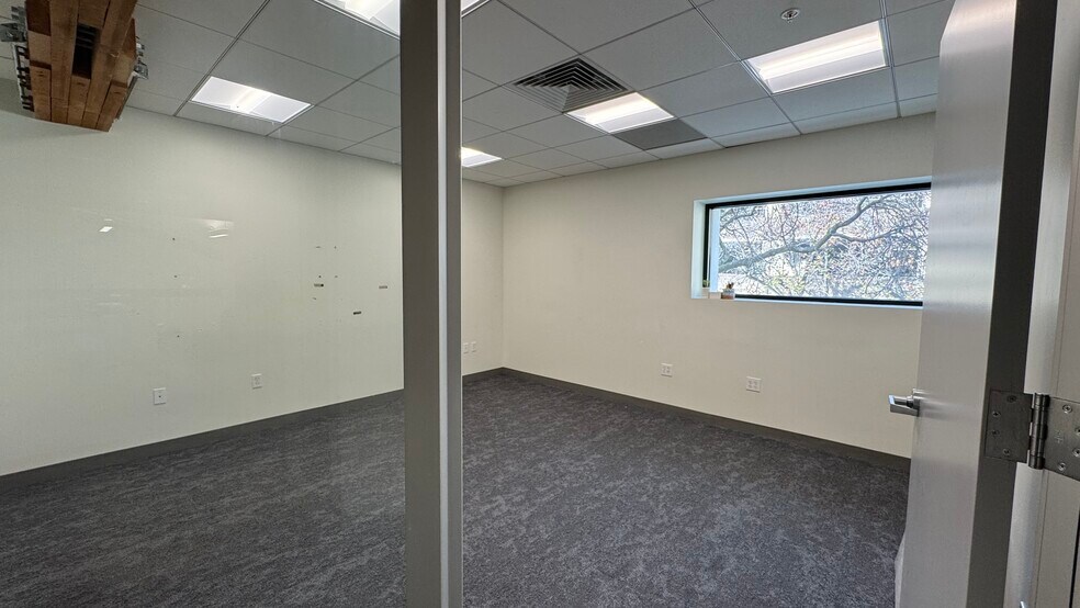 More Photos Of 1115 3rd St, San Rafael Office For Sale