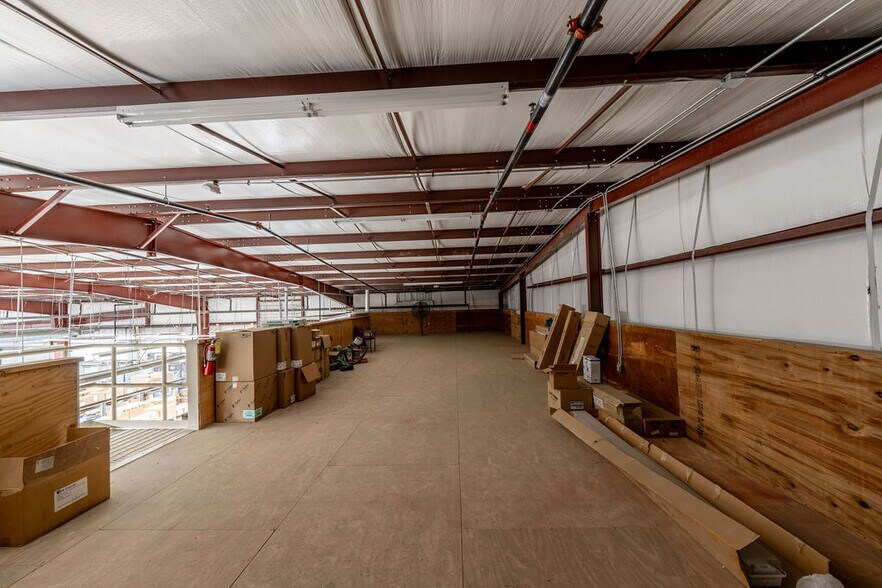 More Photos Of 149 Piper Ln, Georgetown Industrial For Sale