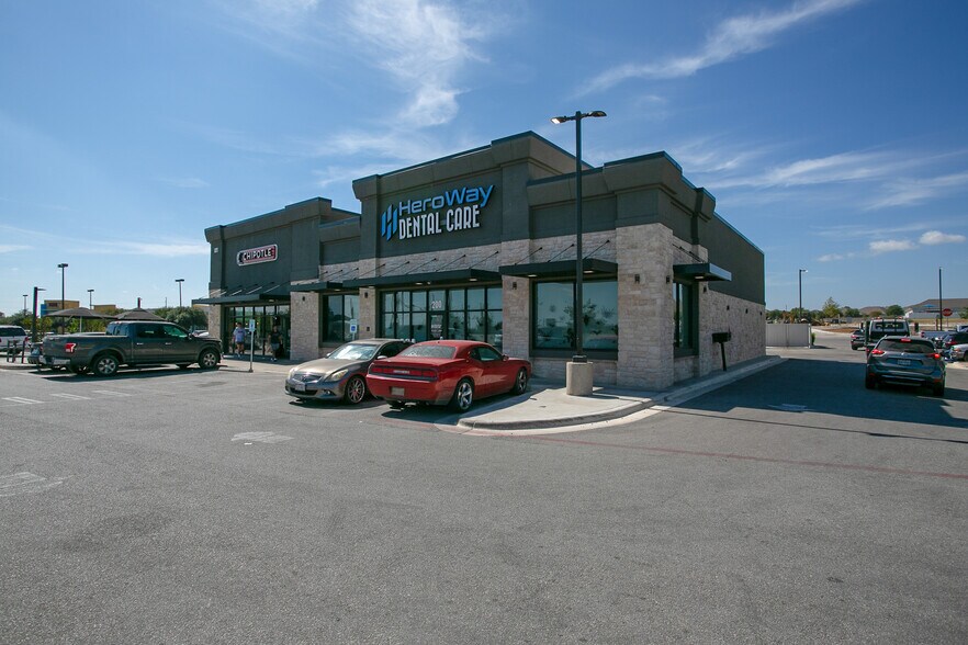 More Photos Of 821 N Highway 183, Leander General Retail For Sale