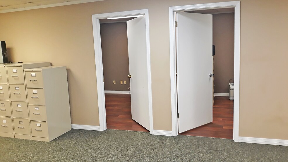 More Photos Of 4521 Higgins Rd, Mobile General Retail For Lease