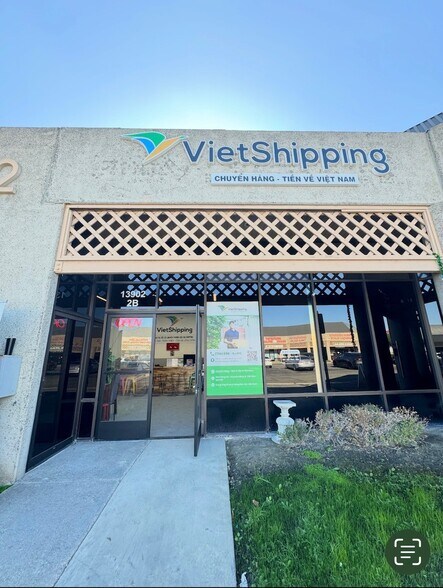 More Photos Of 13902 Harbor Blvd, Garden Grove Warehouse For Sale